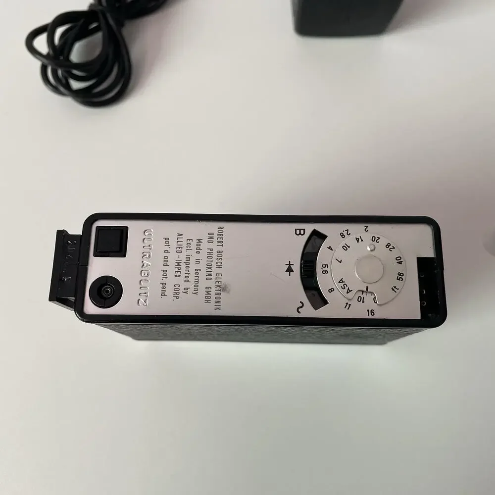 Bauer E 160 Ultrablitz Robert Bosch Elektronik Flash Made In Germany UNTESTED